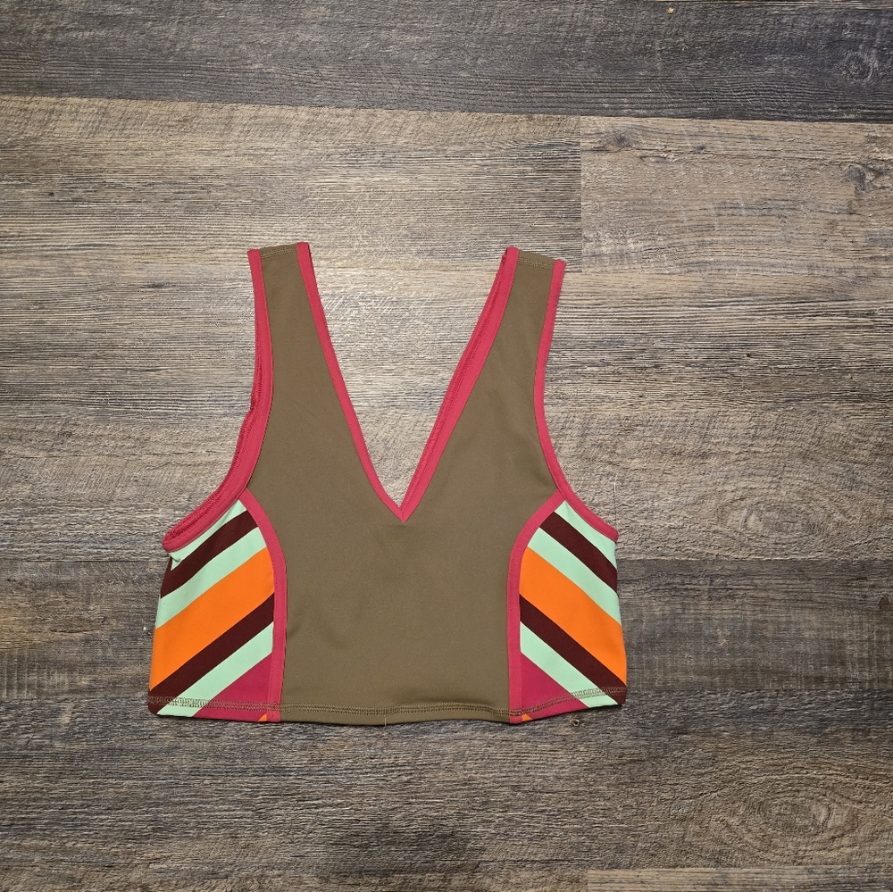 NWOT Free People Never Better Crop In Colorblock - Picture 9 of 11